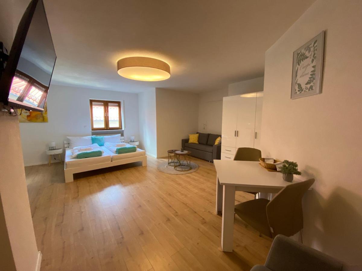 Ferien & Business Apartments Hohenfels Hohenfels  Bagian luar foto